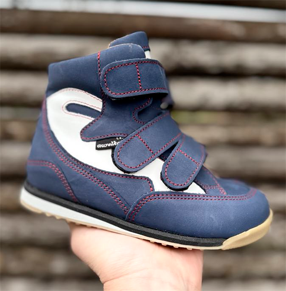 Aurelka Basketstøvler Navy Hvid Røde Syninger Sko Med Ekstra Støtte